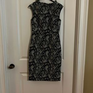 Beautiful dress, navy with detail. Size 2